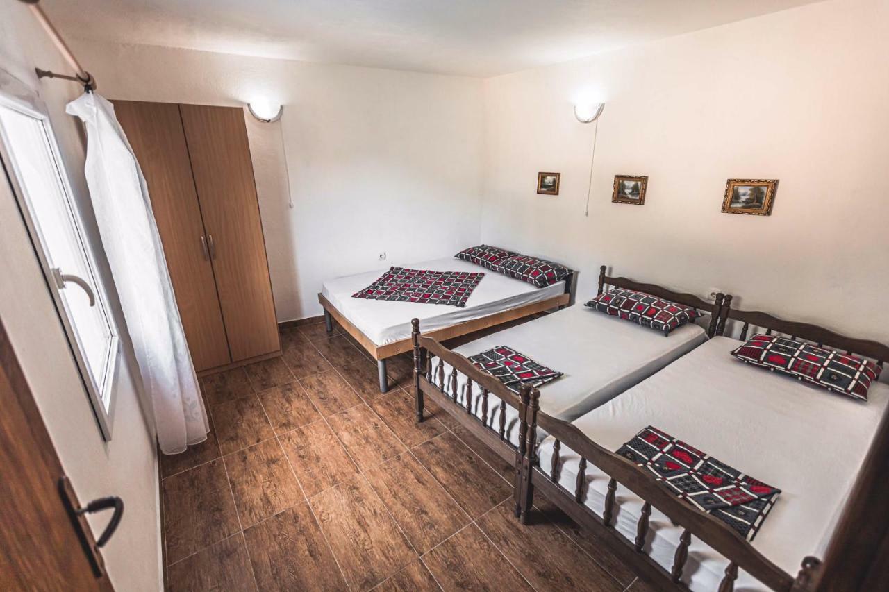 Apartments Ljujic Kruce Ngoại thất bức ảnh